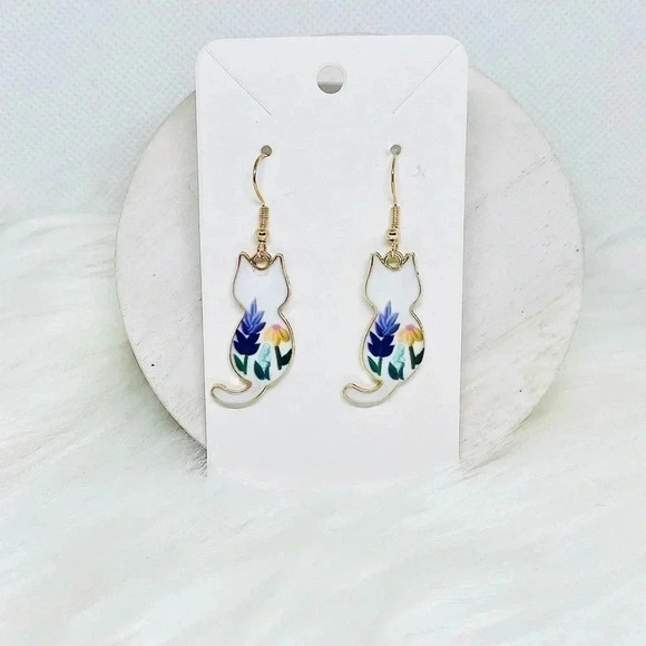 White Floral Cat Enamel Earrings - Picture 1 of 4